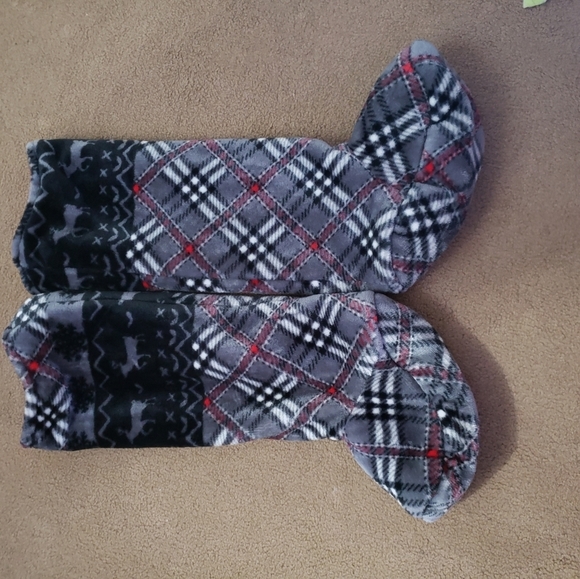 Cozy and warm pajama with boots . - Picture 10 of 10